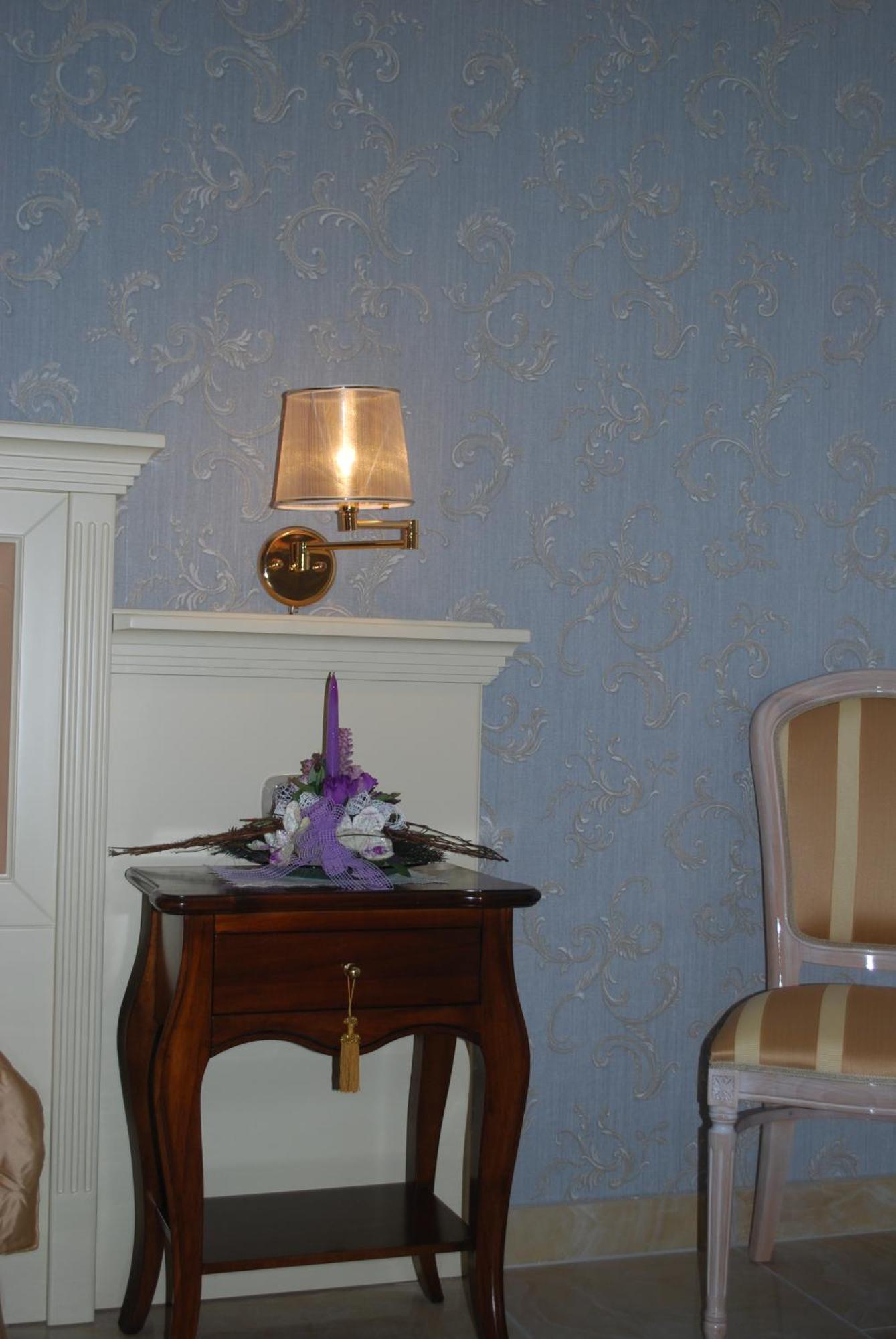 Regina Di Saba - Hotel Villa Per Ricevimenti Grottaminarda Quarto foto